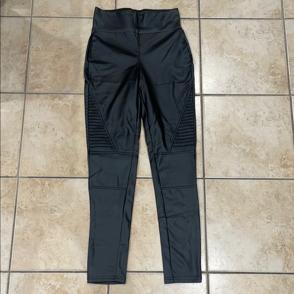 GB Black High-Waisted Pleather Moto